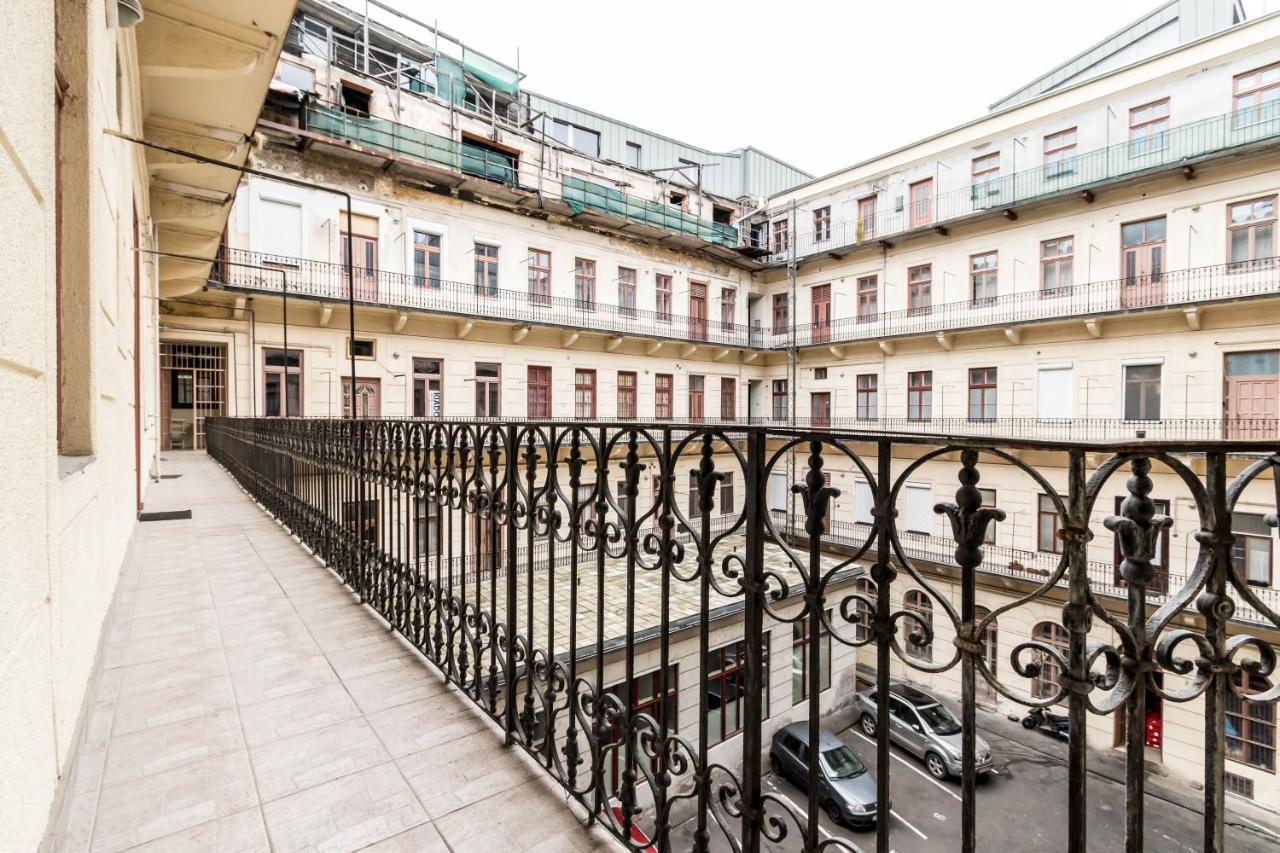 Castle Downtown Apartment Budapest Exterior foto